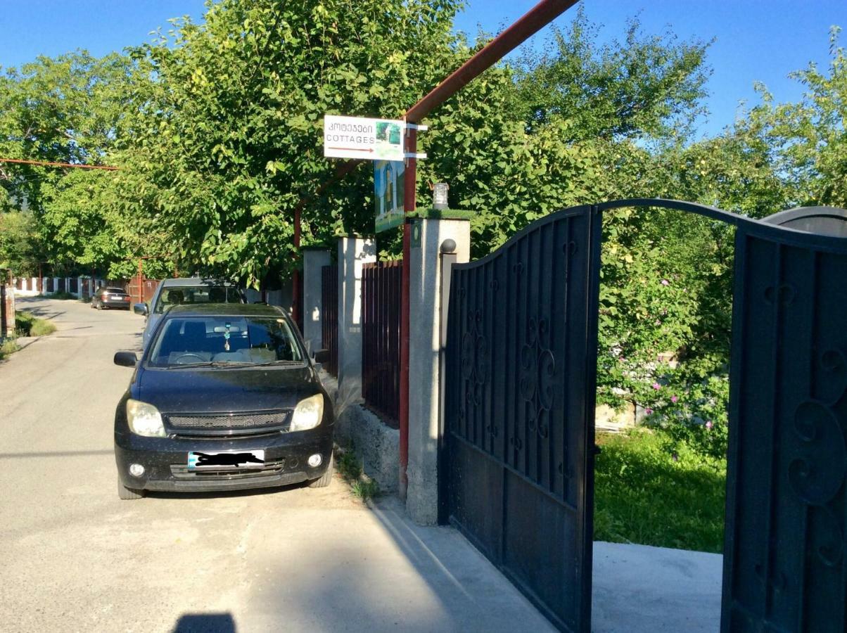 Vila Taripiri Ambrolauri Exteriér fotografie